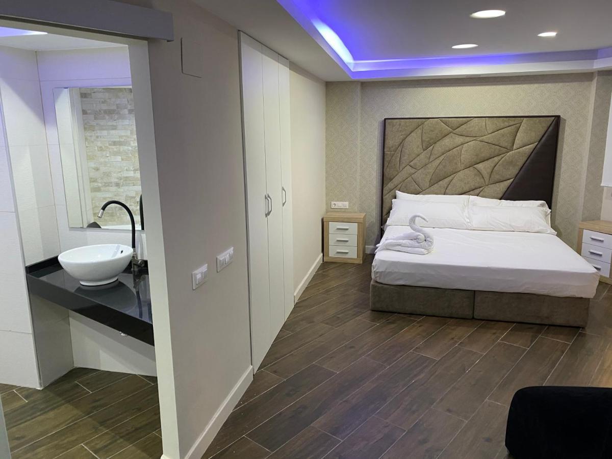 Apartamentos Las 7 Esencias Linares  Eksteriør billede