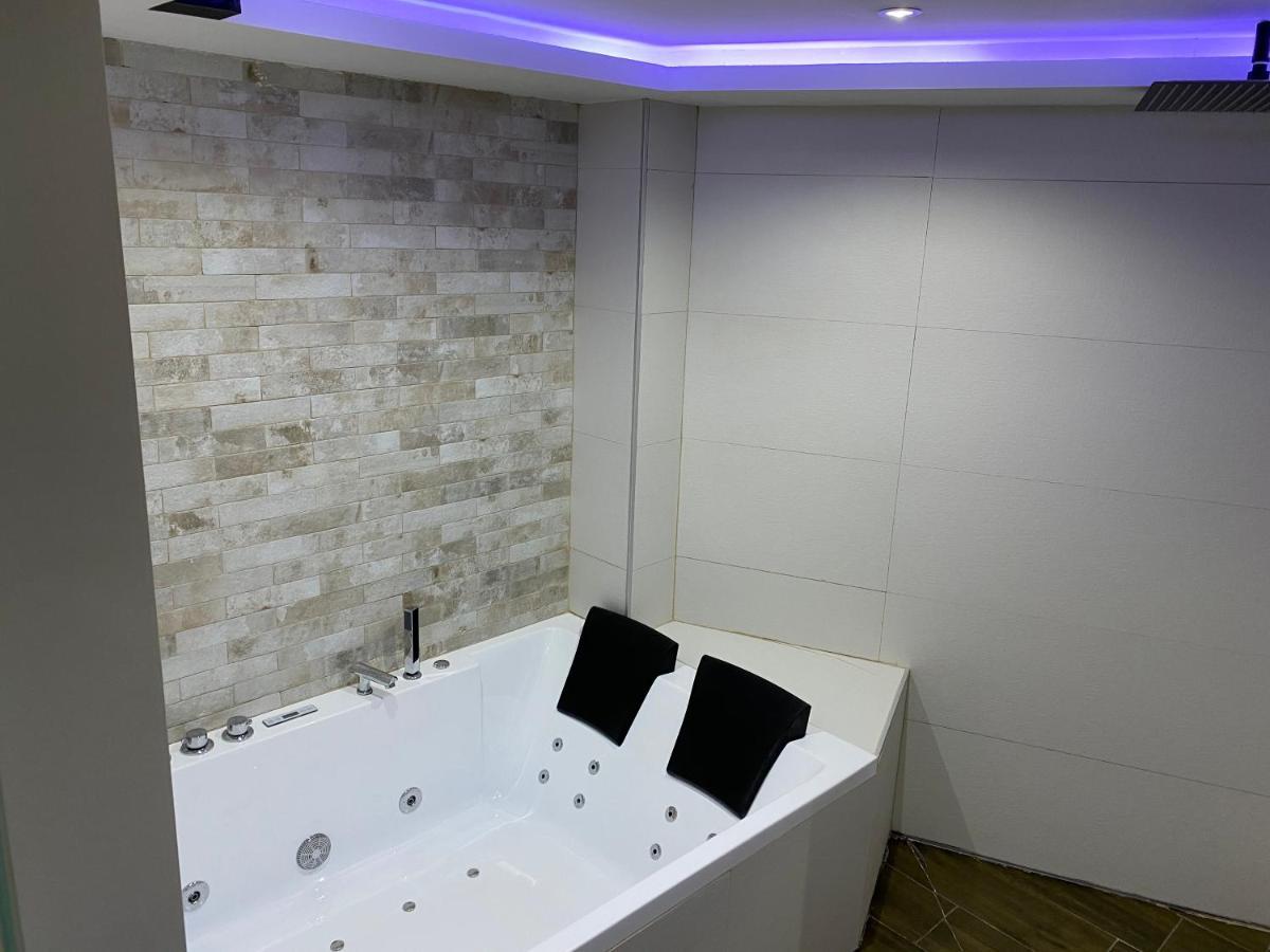 Apartamentos Las 7 Esencias Linares  Eksteriør billede